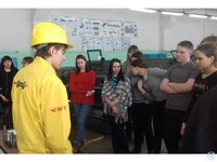 В техникуме школьников и научили, и угостили