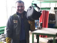 Попробовали профессию сварщика