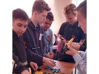 Школьники познакомились с профессиями