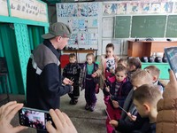 Дошкольники увидели мастерские техникума и отведали зефир