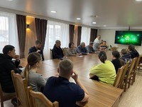 ШКОЛЬНИКИ ЗНАКОМЯТСЯ С РАБОЧИМИ ПРОФЕССИЯМИ